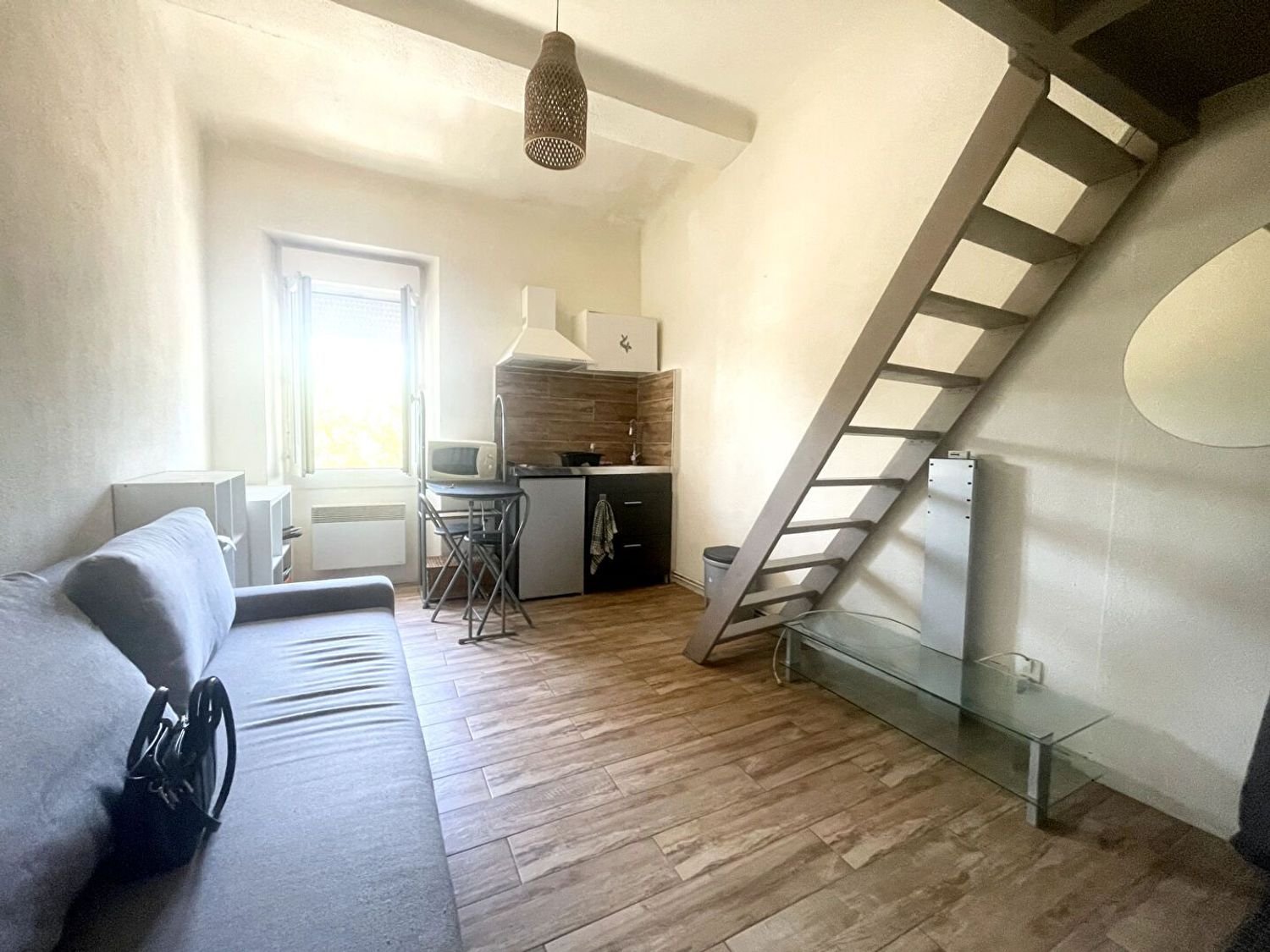 Appartement à louer, 13m², Velaux