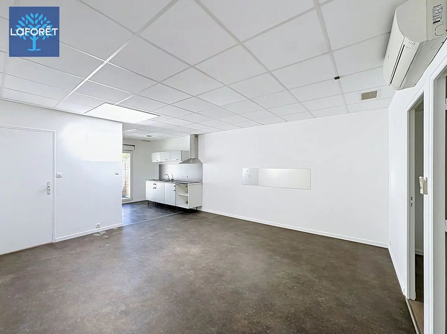 Appartement à louer, 53m², Saint-Mitre-les-Remparts