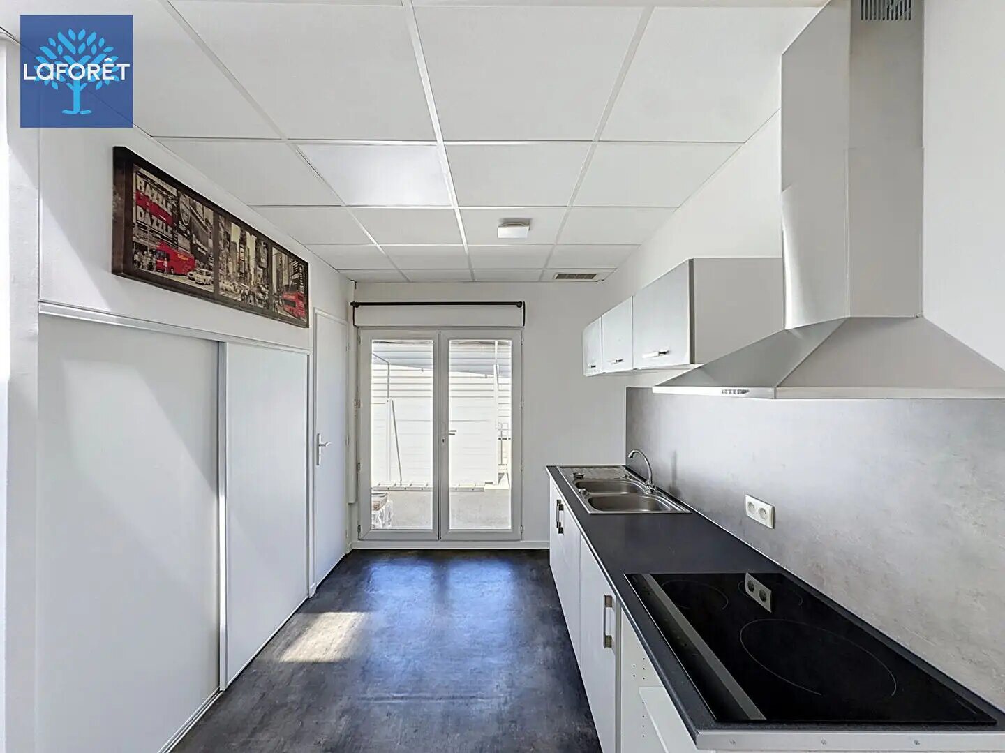 Appartement à louer, 53m², Saint-Mitre-les-Remparts