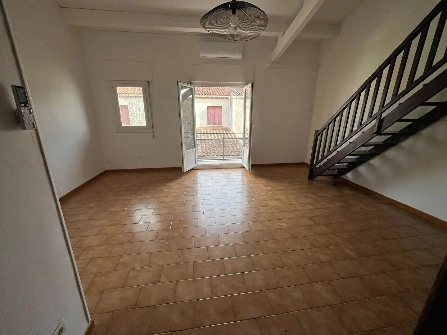Appartement à louer, 53m², Saint-Mitre-les-Remparts