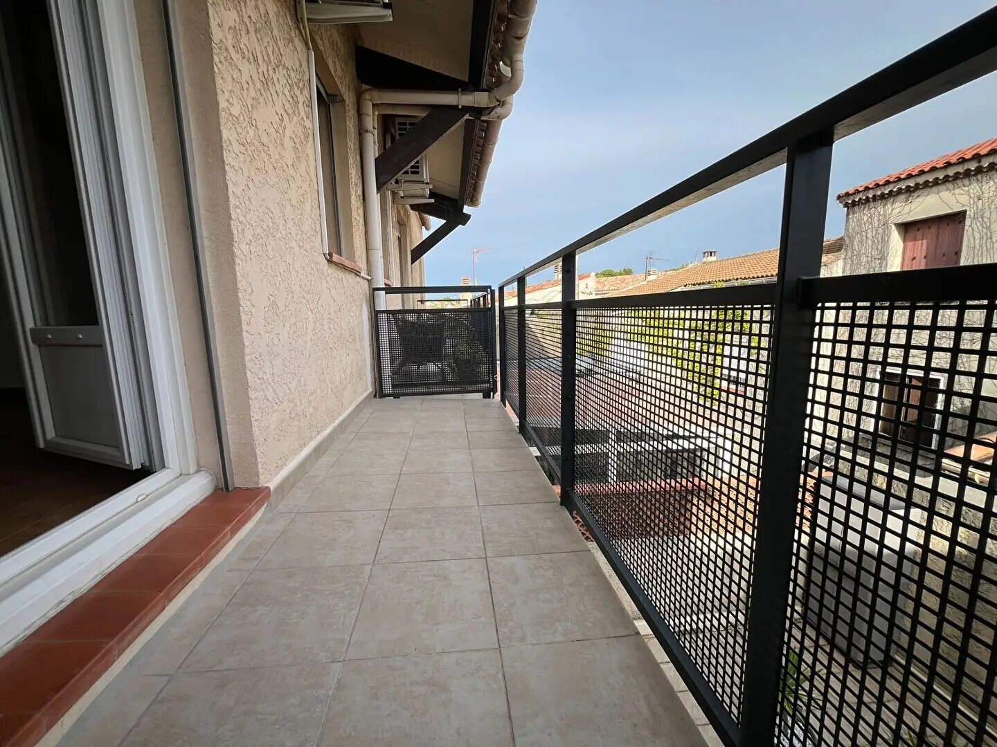 Appartement à louer, 53m², Saint-Mitre-les-Remparts