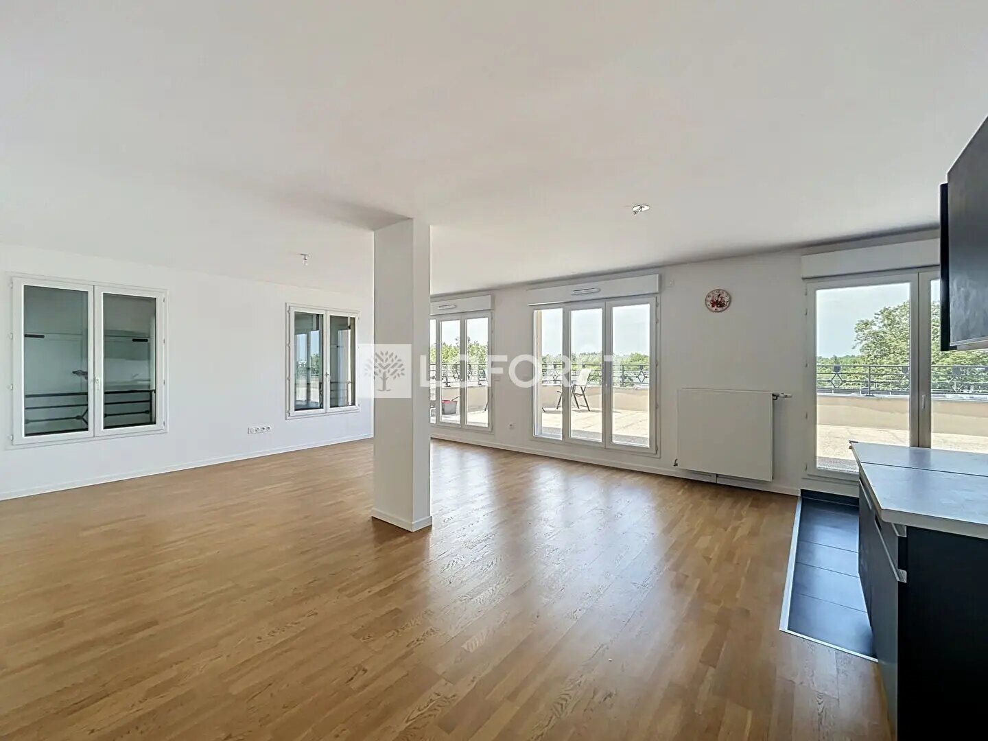Appartement à louer, 115m², Bougival