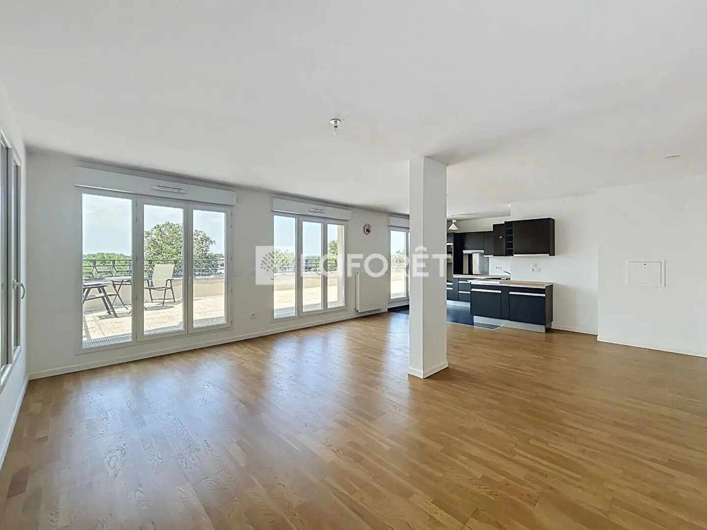 Appartement à louer, 115m², Bougival