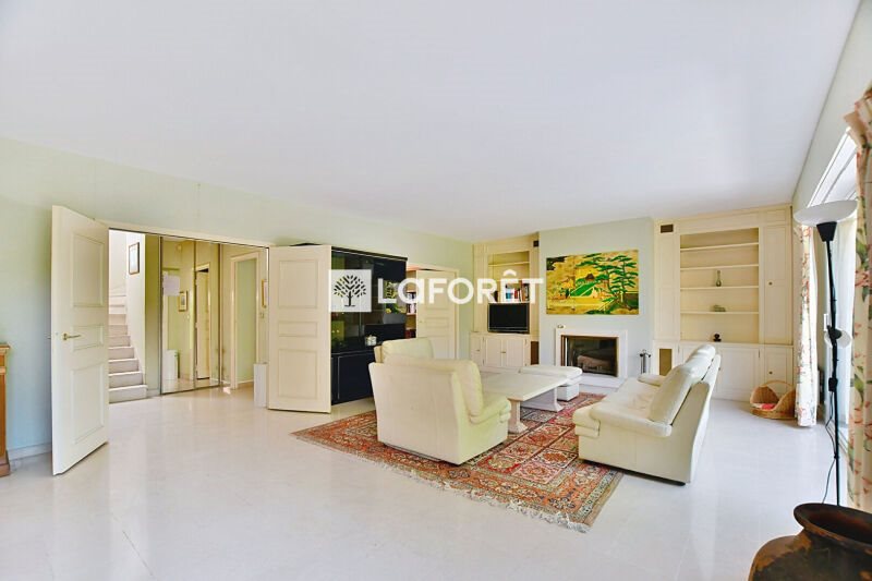 Maison à vendre, 210m², Louveciennes