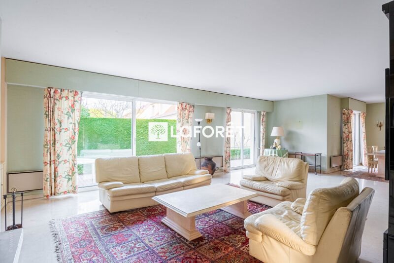 Maison à vendre, 210m², Louveciennes