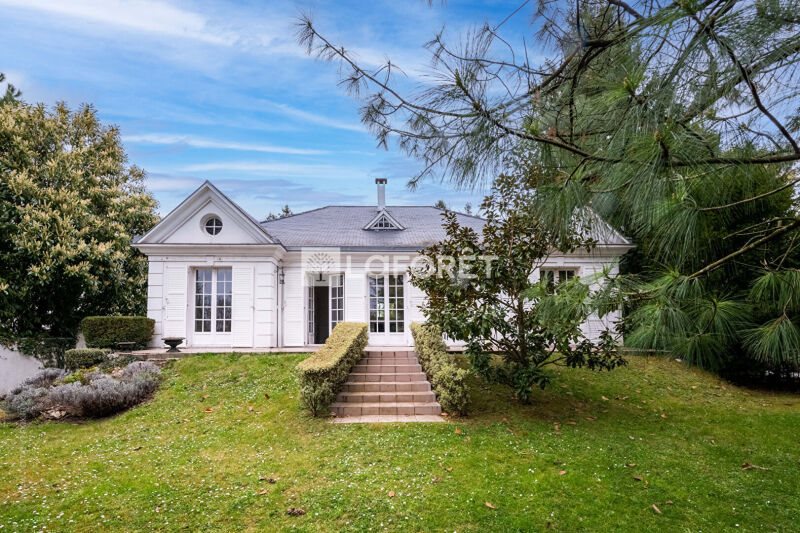 Maison à vendre, 180m², La Celle-Saint-Cloud