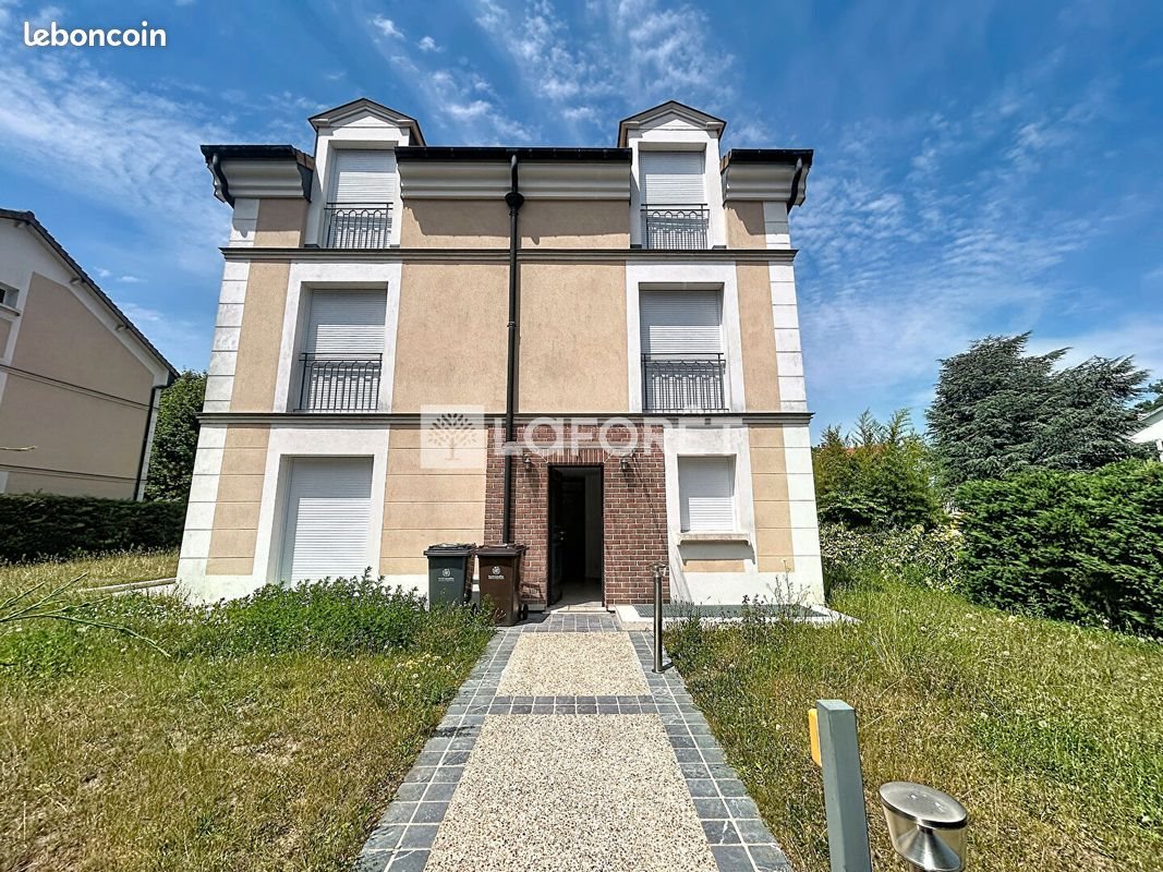 Maison à louer, 285m², La Celle-Saint-Cloud