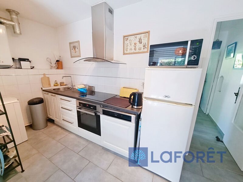 Maison à louer, 40m², Carqueiranne