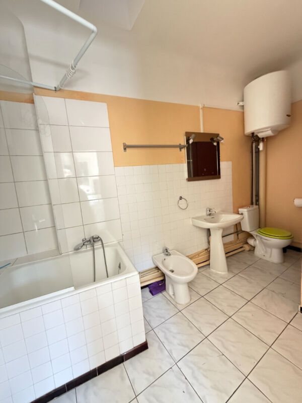 Appartement à louer, 41m², La Farlède