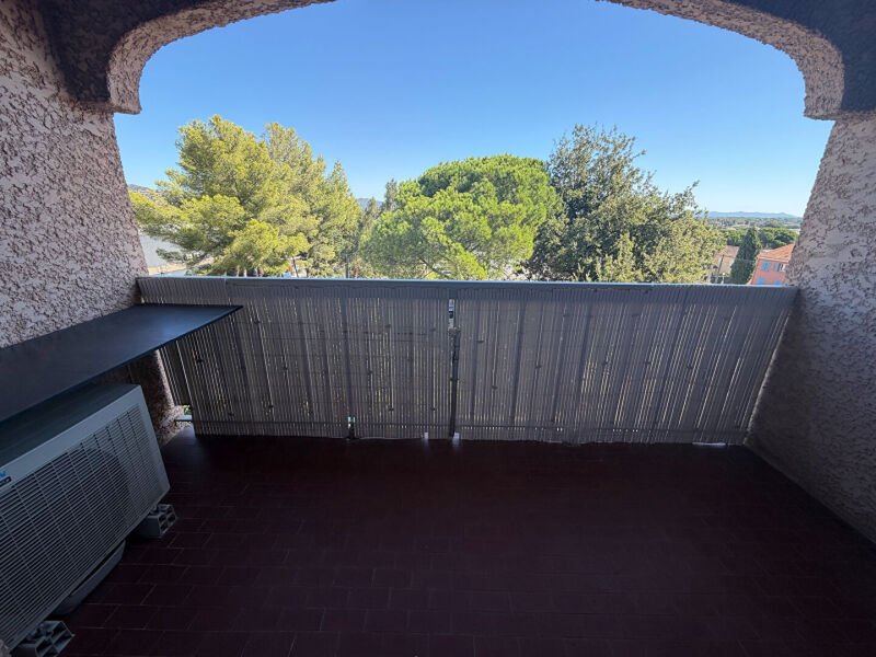 Appartement à louer, 46m², Hyères