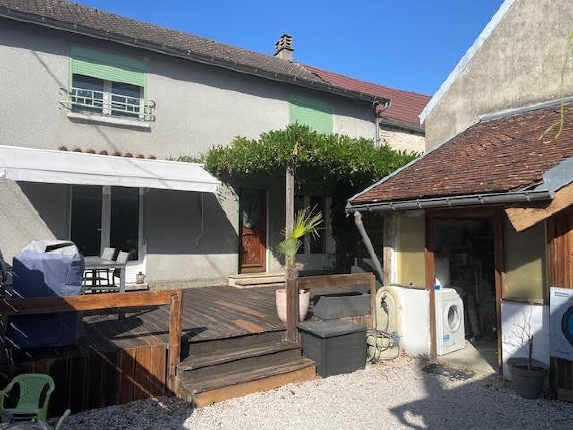 Maison à vendre, 95m², Sainte-Colombe-sur-Seine