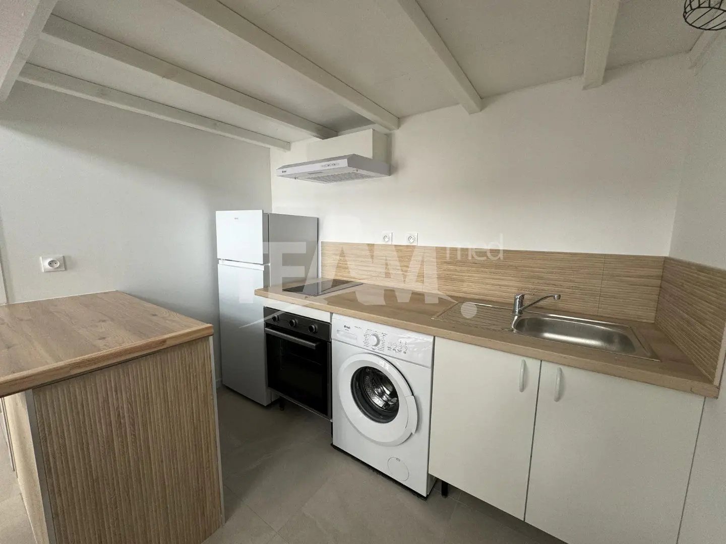 Appartement à louer, 19m², Sète
