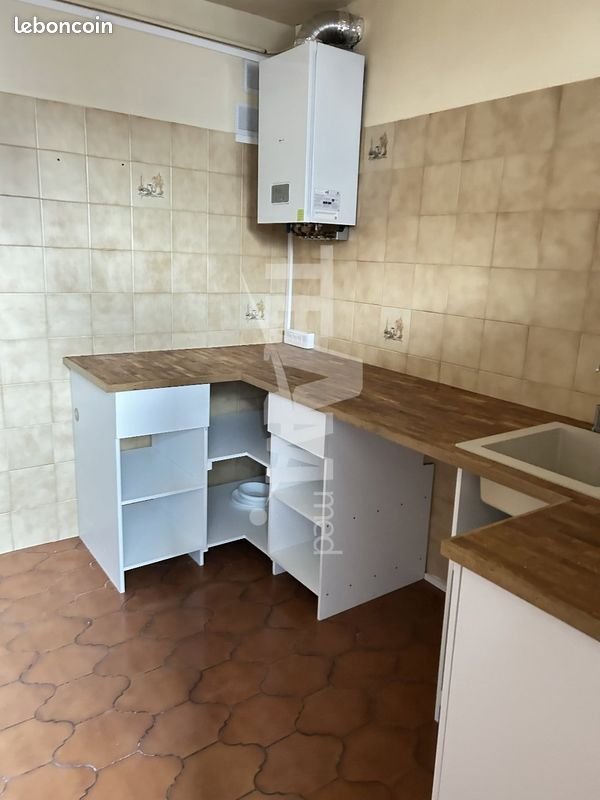 Appartement à louer, 72m², Sète