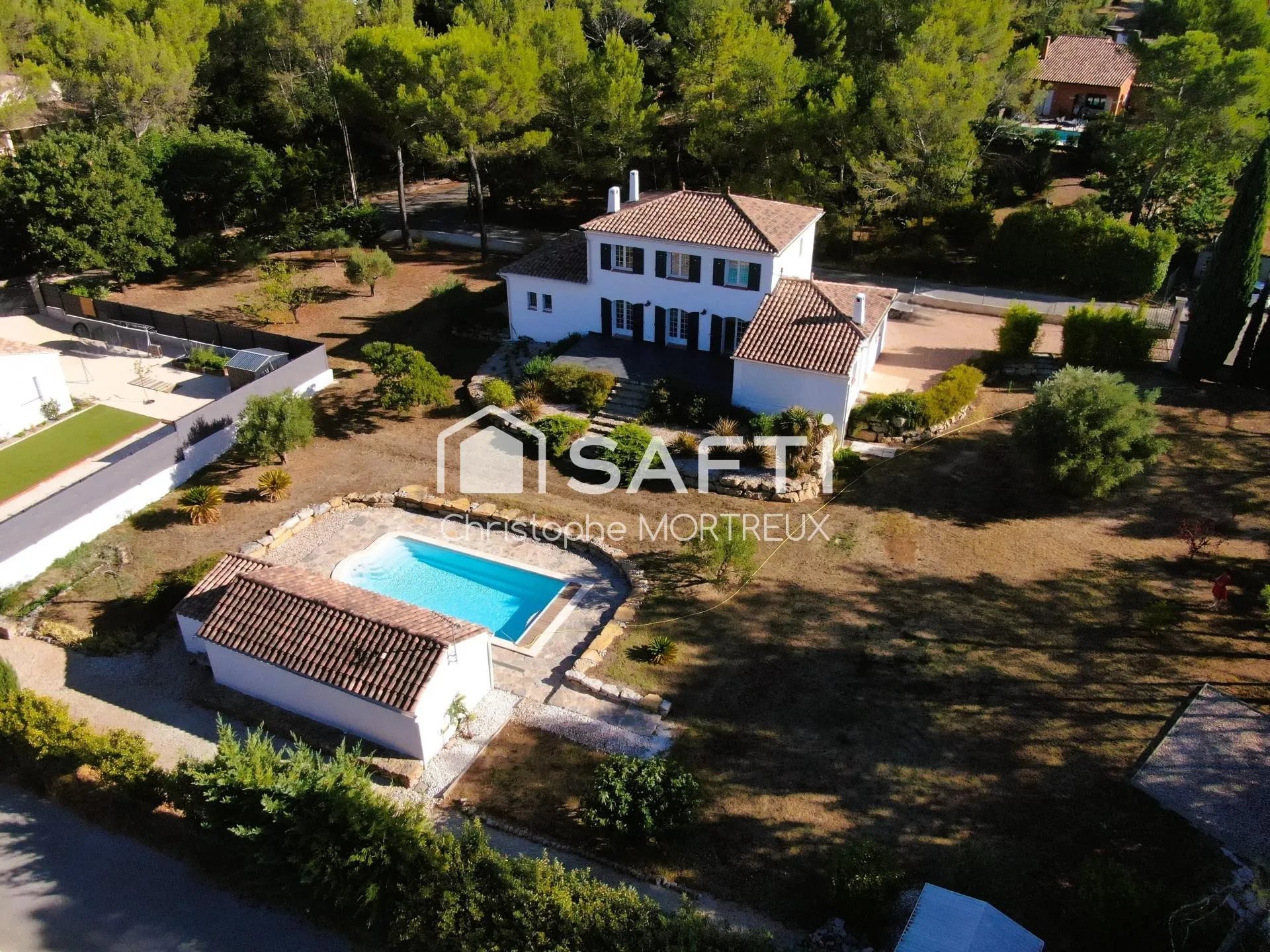 Maison à vendre, 184m², Rocbaron