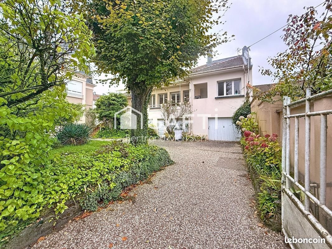 Maison à vendre, 211m², Cosnes-et-Romain