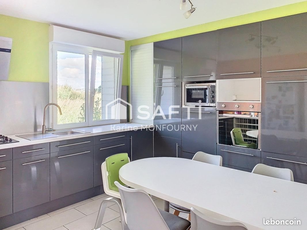 Maison à vendre, 130m², Saint-Quentin