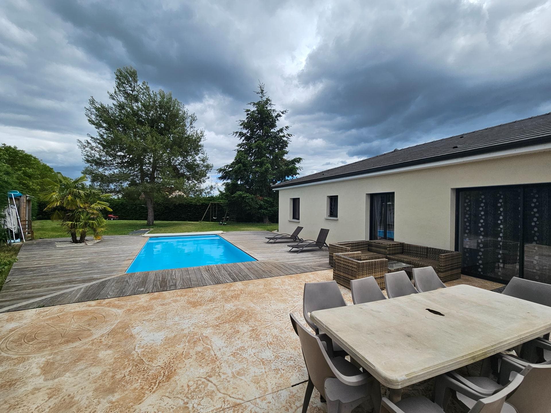 Maison à vendre, 170m², Saint-Rémy-en-Rollat