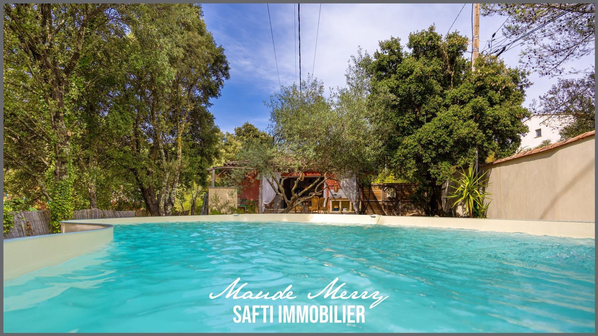 Maison à vendre, 125m², Sainte-Anastasie-sur-Issole