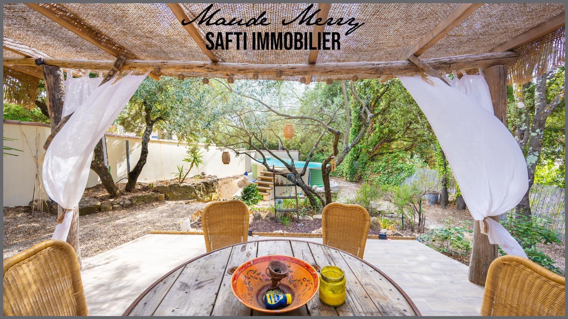 Maison à vendre, 125m², Sainte-Anastasie-sur-Issole