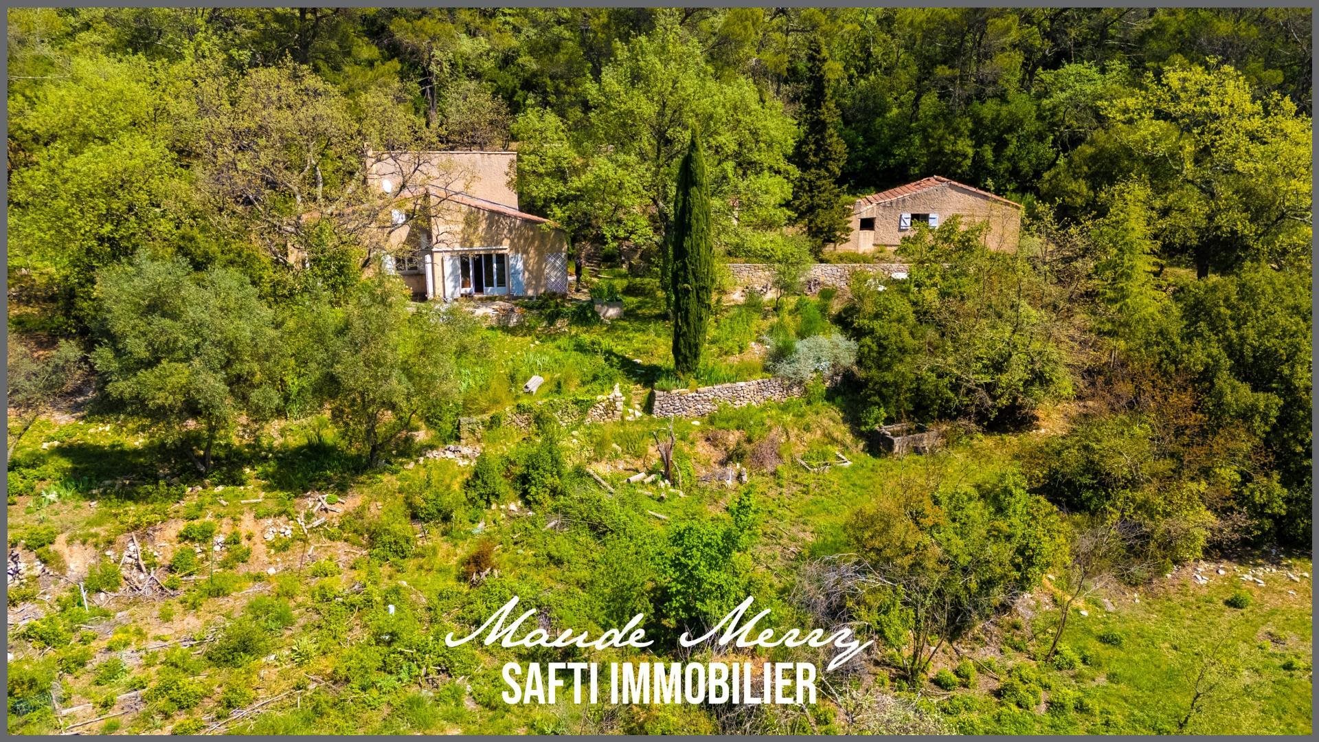 Maison à vendre, 130m², La Roquebrussanne