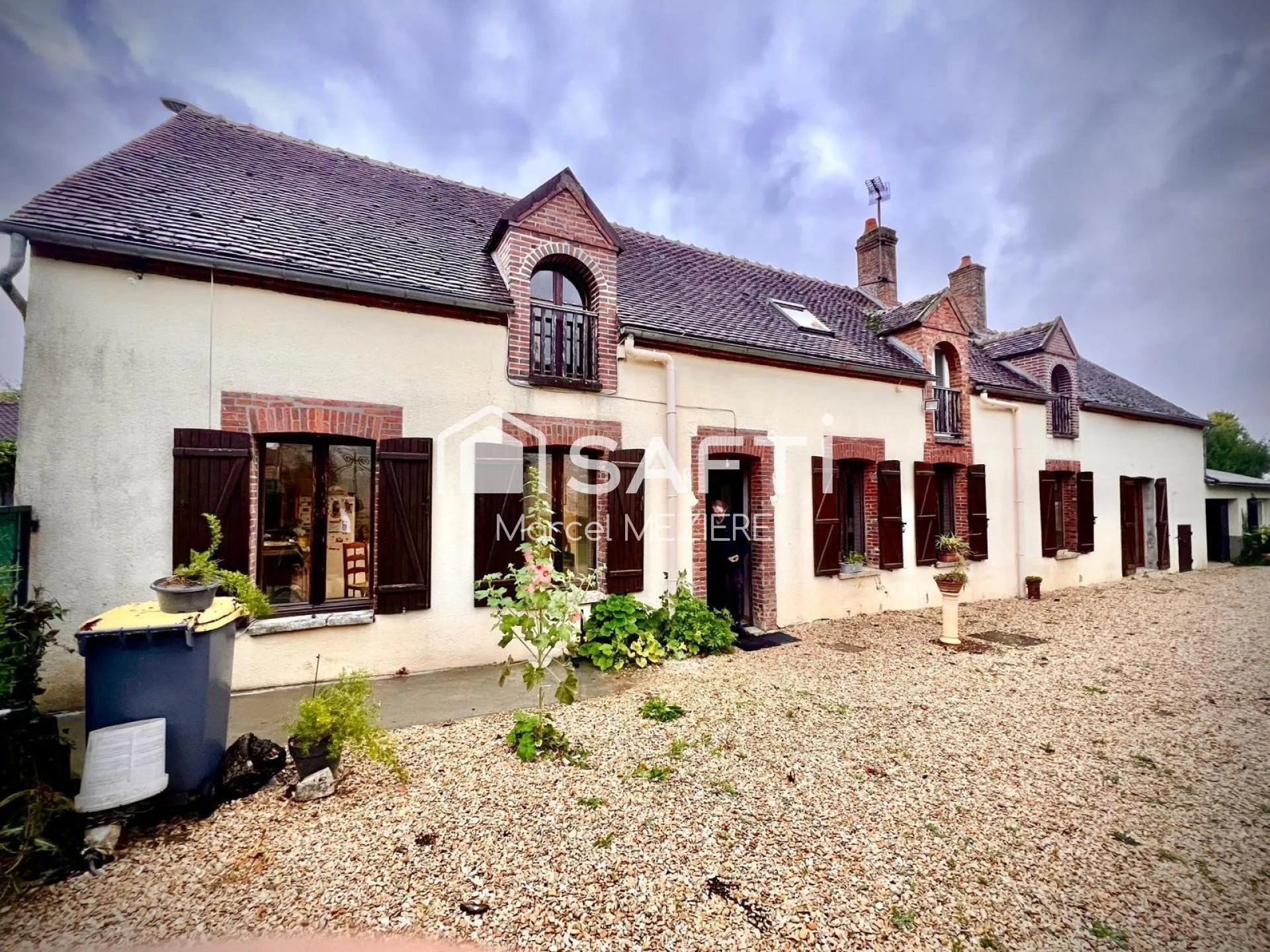 Maison à vendre, 157m², Saint-Maurice-aux-Riches-Hommes