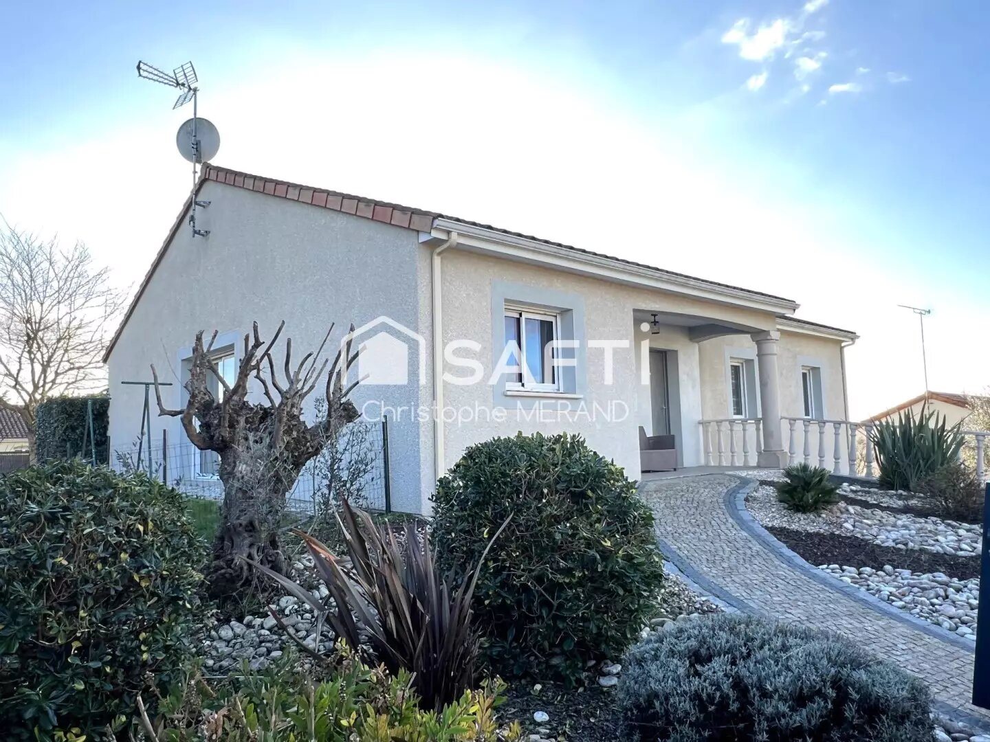 Maison à vendre, 185m², Dangé-Saint-Romain