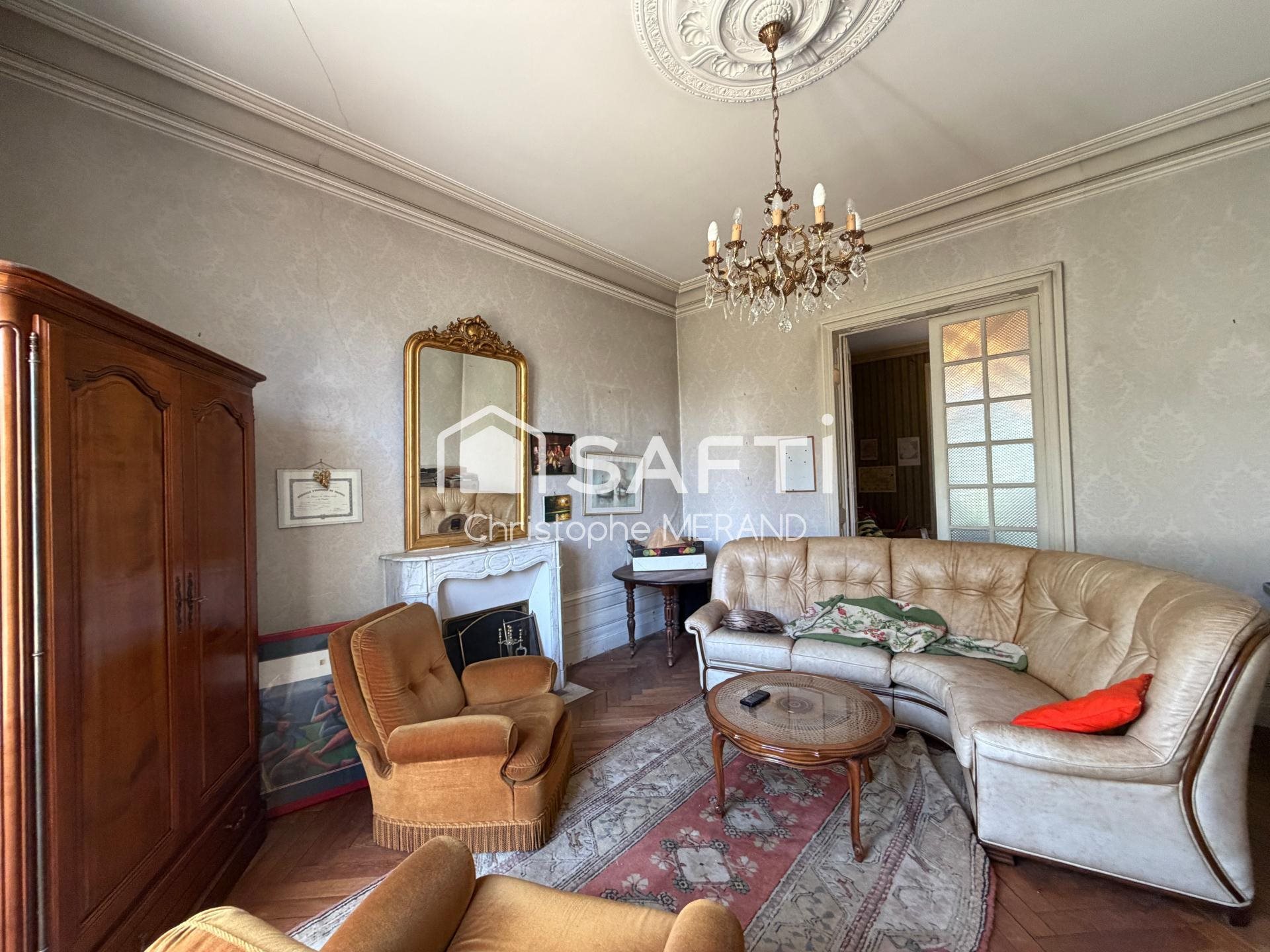 Maison à vendre, 243m², Châtellerault