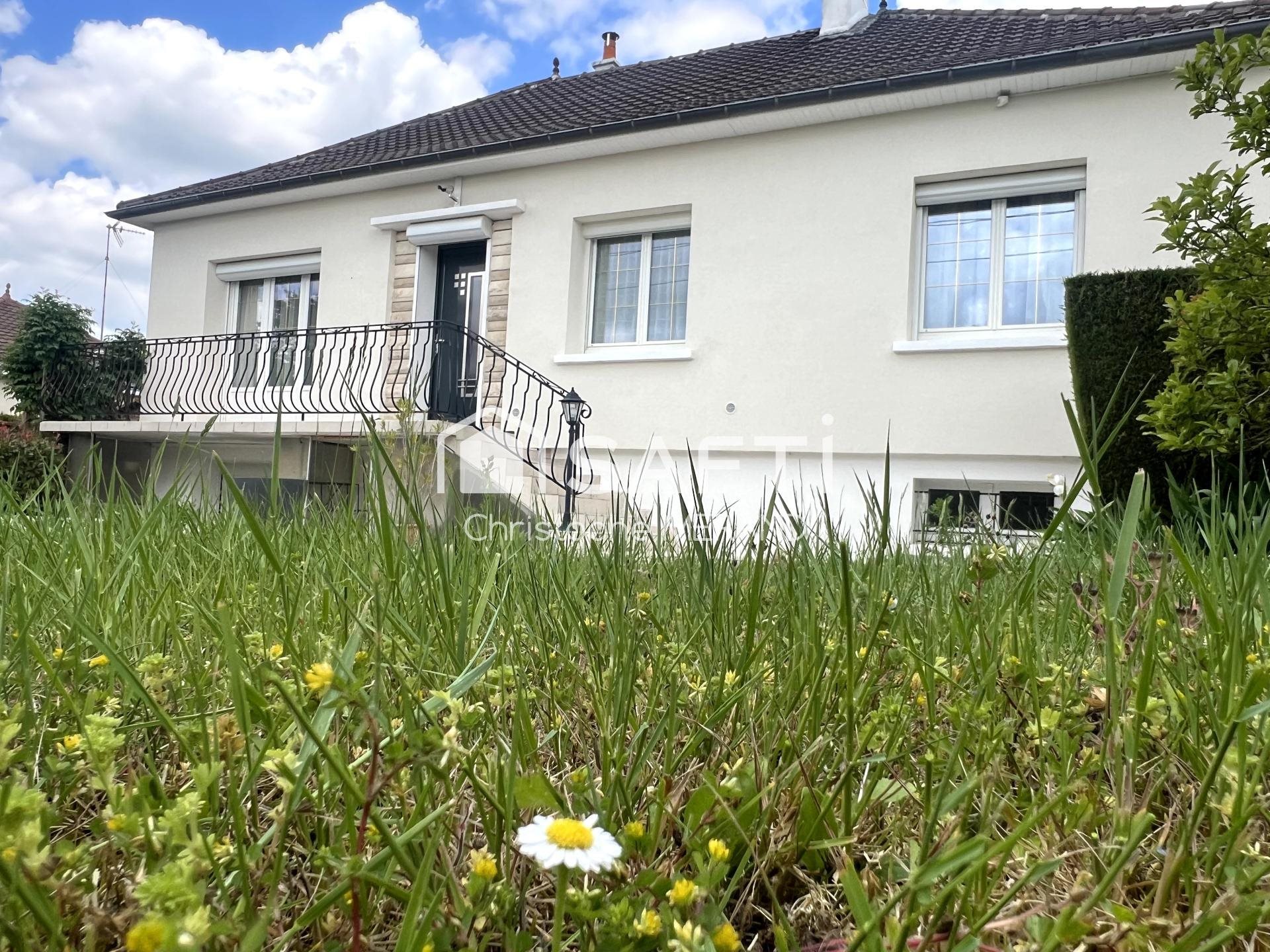Maison à vendre, 118m², Dangé-Saint-Romain