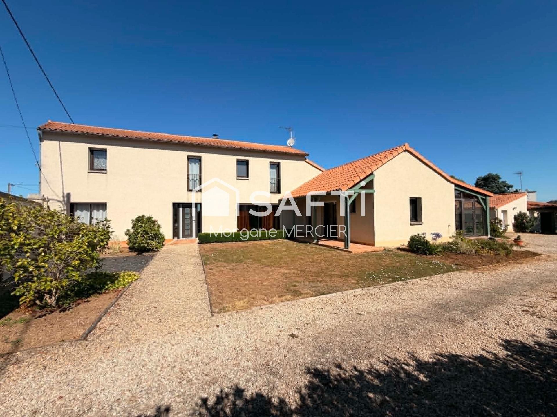 Maison à vendre, 147m², Thouars