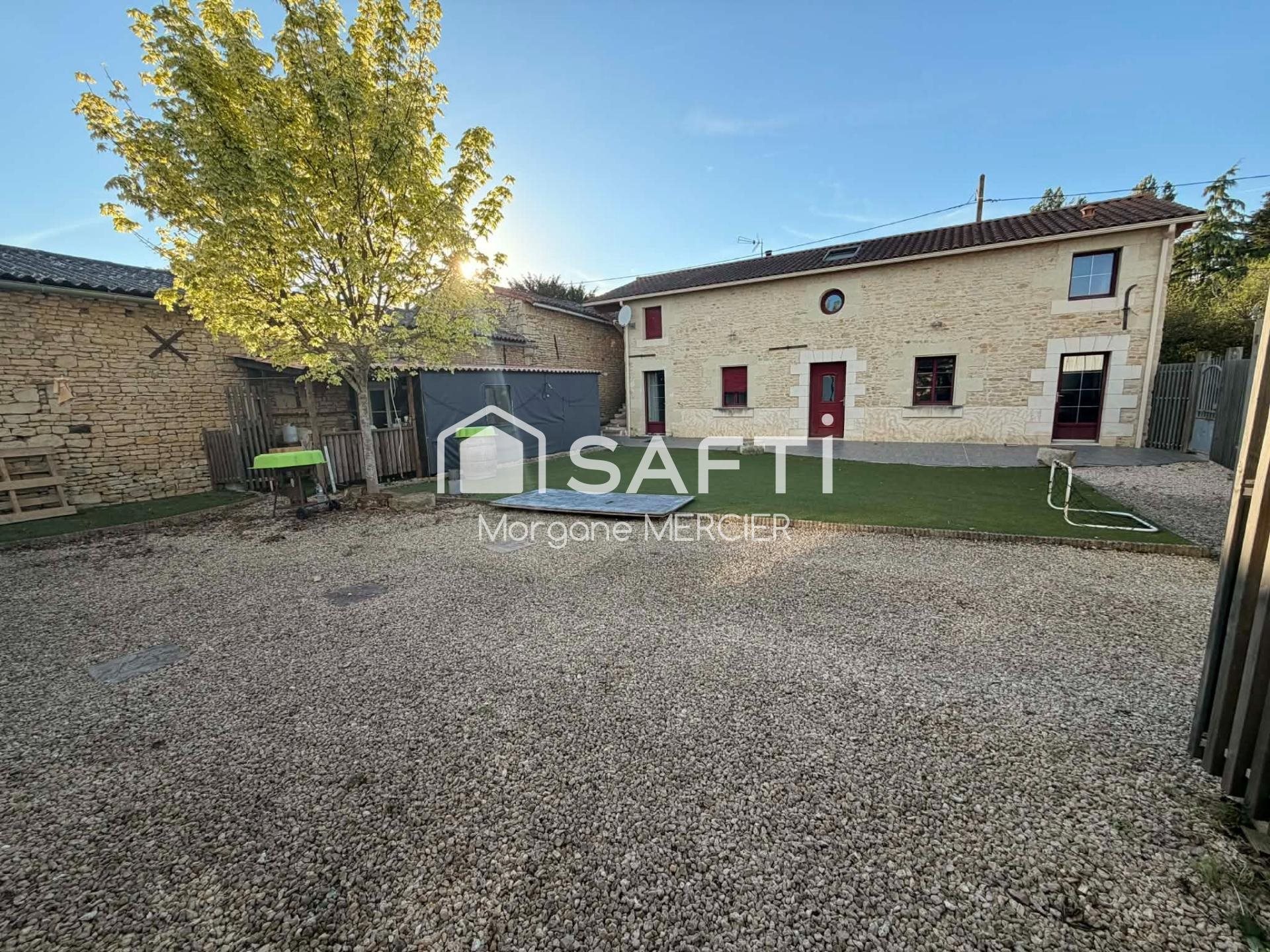 Maison à vendre, 135m², Louzy