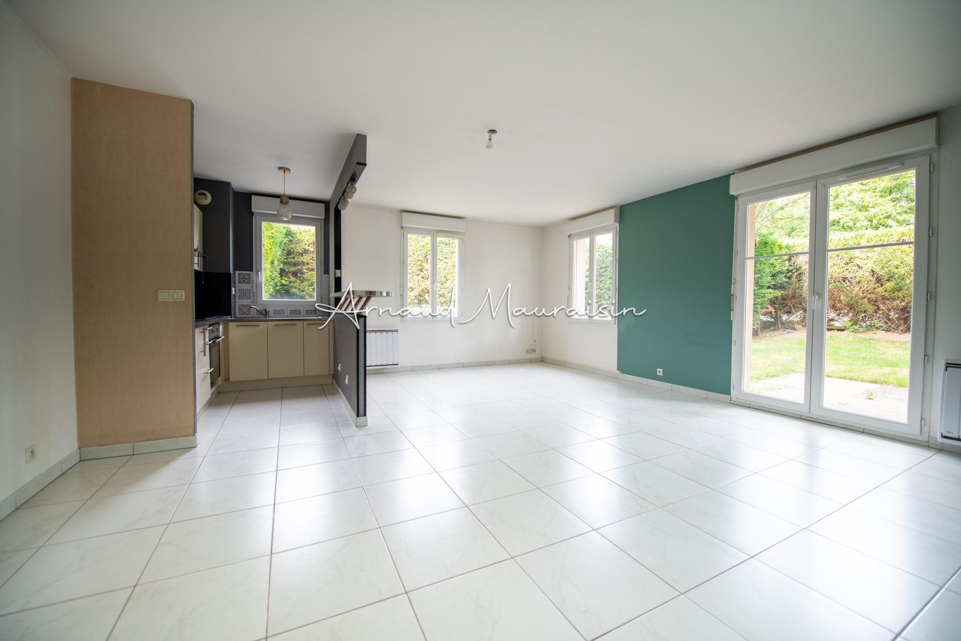 Appartement à vendre, 71m², Orry-la-Ville