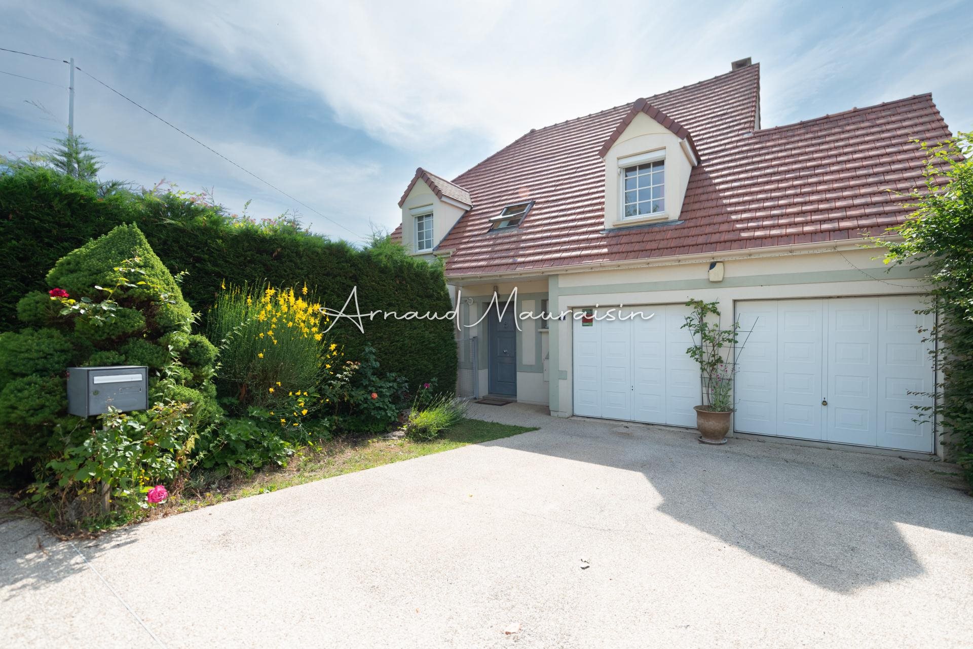 Maison à vendre, 134m², Saint-Witz