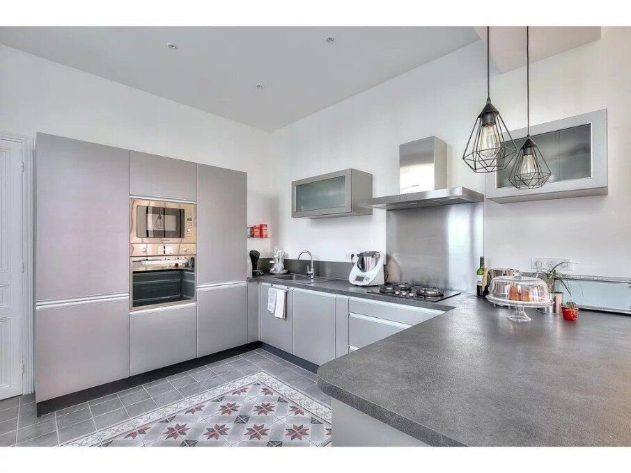Appartement à louer, 128m², Nice