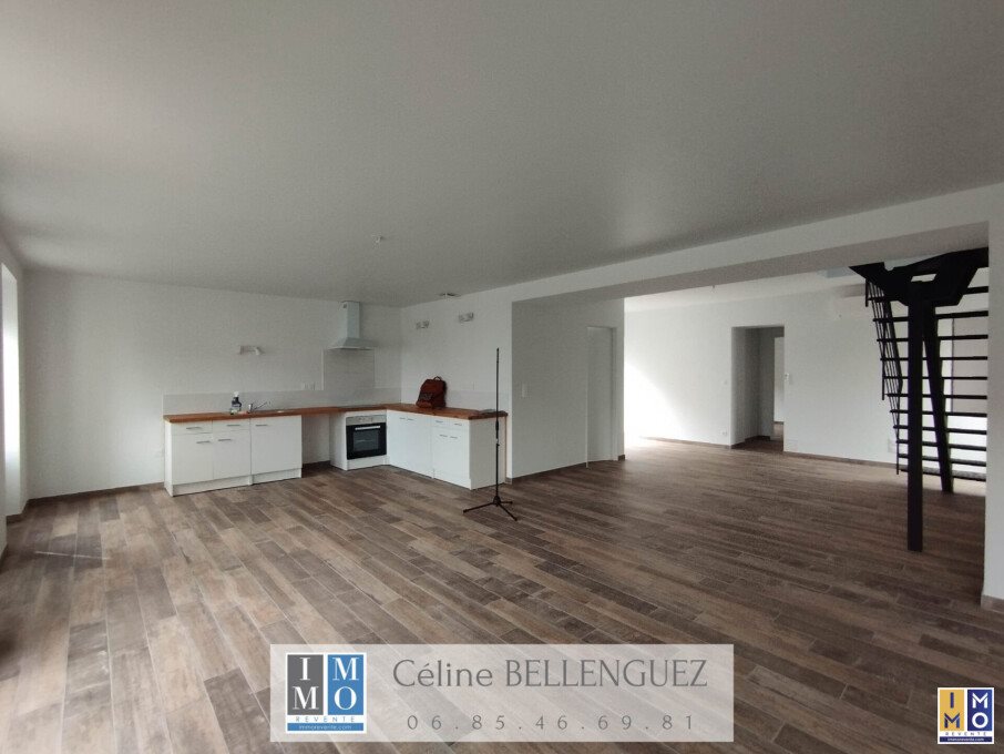 Maison à louer, 127m², Farges-en-Septaine