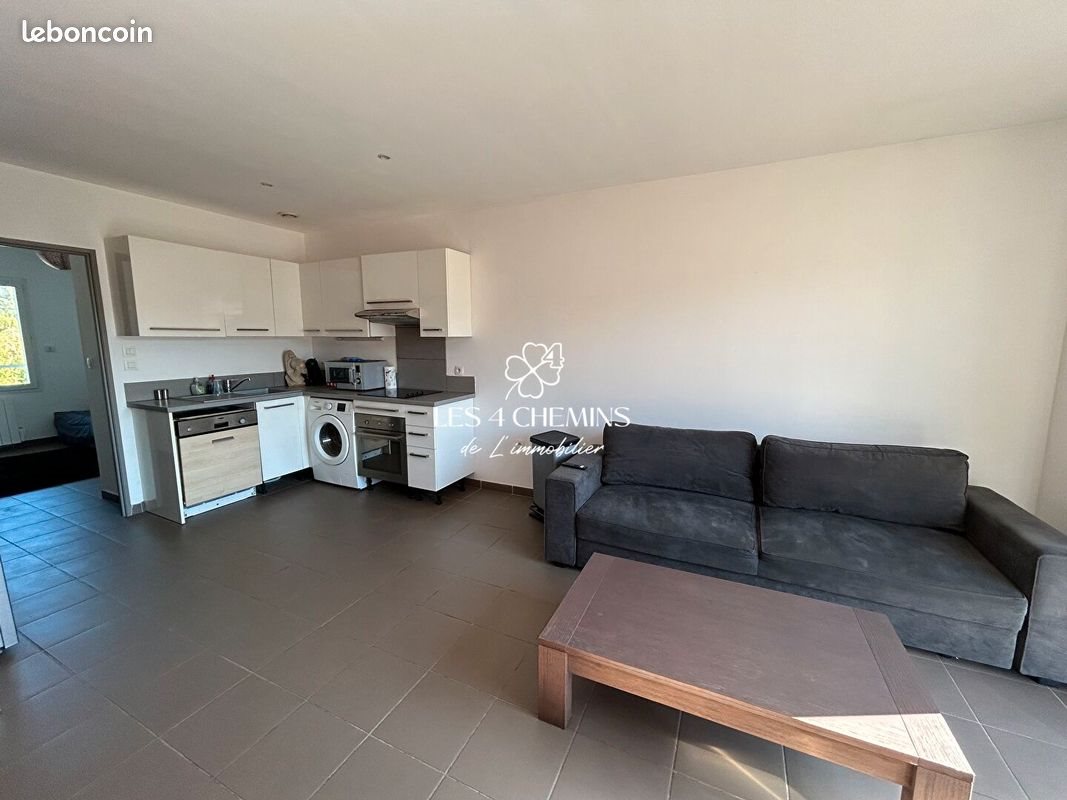 Appartement à louer, 46m², Fuveau