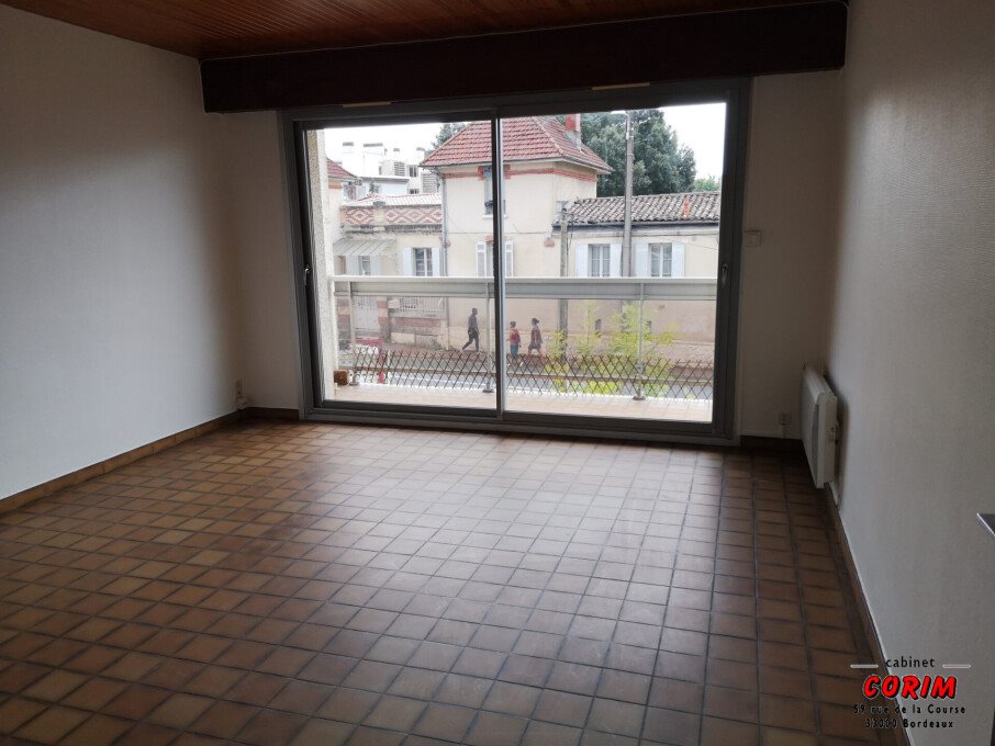 Appartement à louer, 49m², Talence