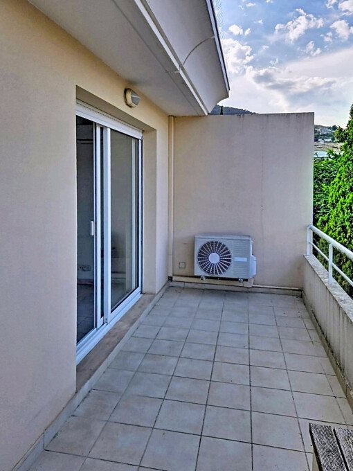 Appartement à louer, 32m², Mandelieu-la-Napoule