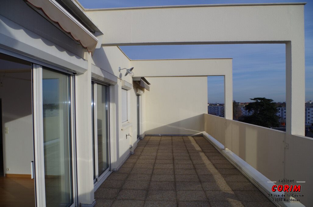 Appartement à louer, 77m², Bordeaux