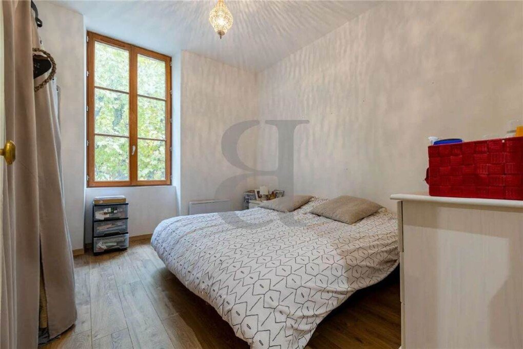Appartement à louer, 137m², Valréas