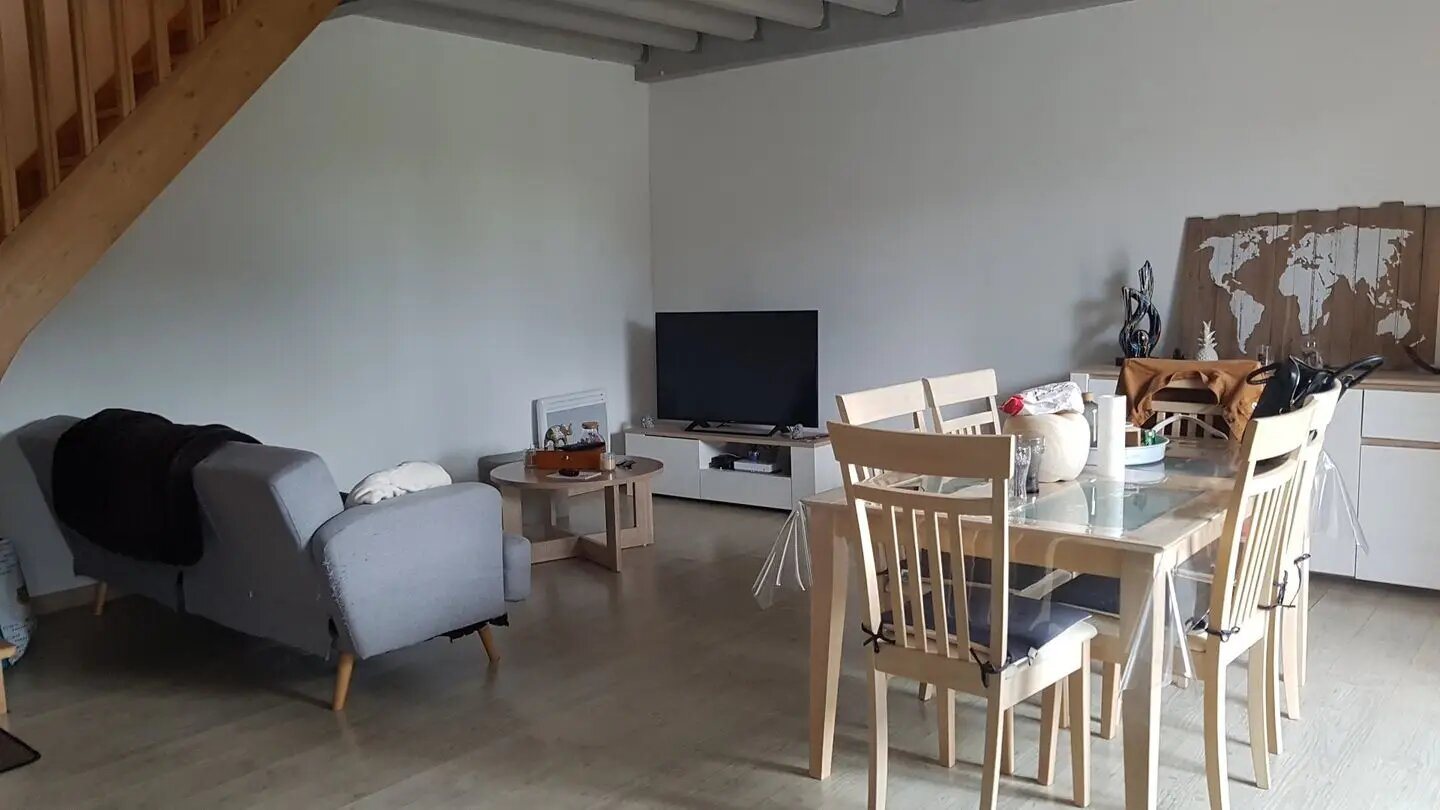 Maison à louer, 90m², Genté