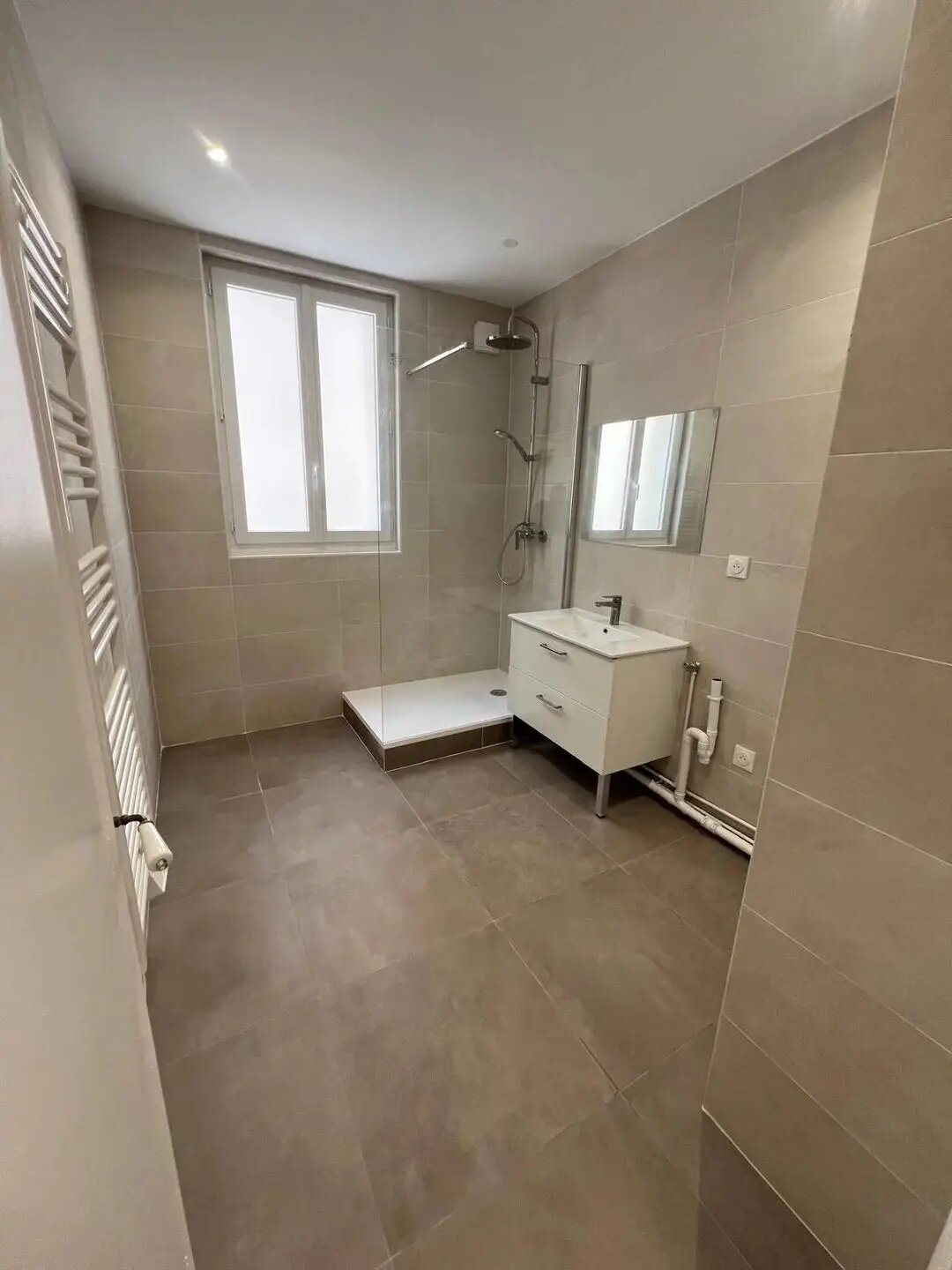 Appartement à louer, 47m², Colombes