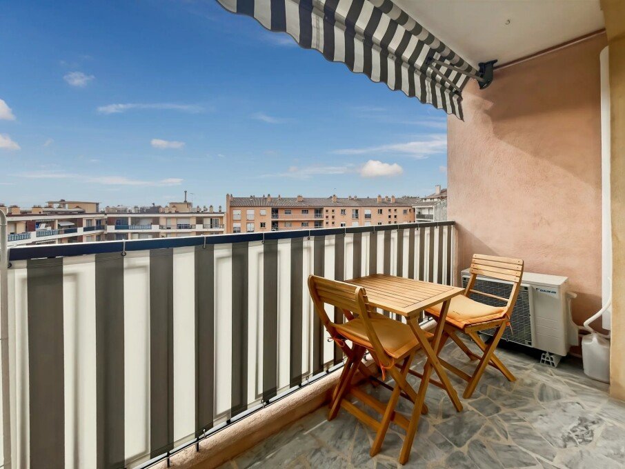 Appartement à louer, 24m², Vence