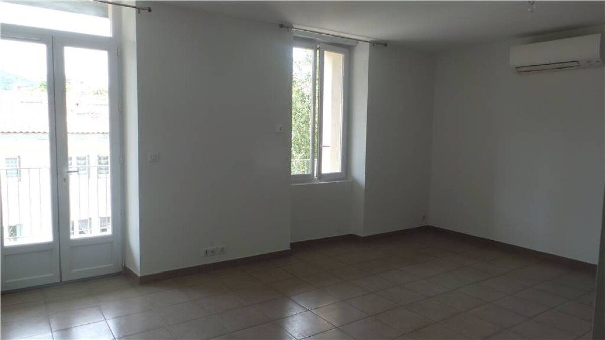 Appartement à louer, 56m², Nyons