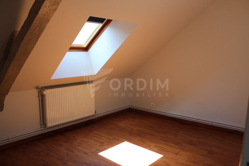 Appartement à louer, 36m², Auxerre