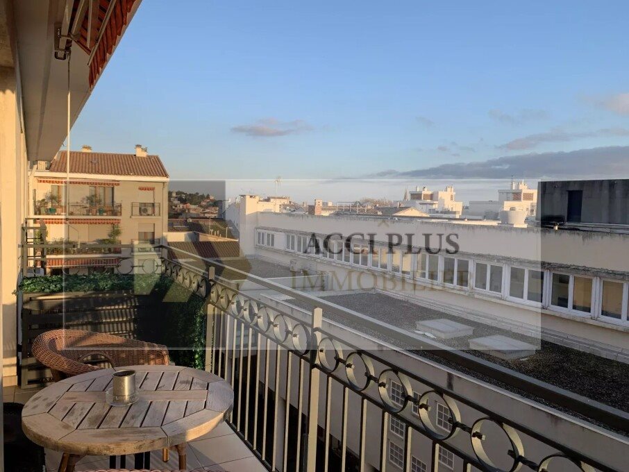 Appartement à louer, 58m², Nîmes