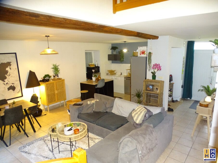 Maison à louer, 101m², Osmery