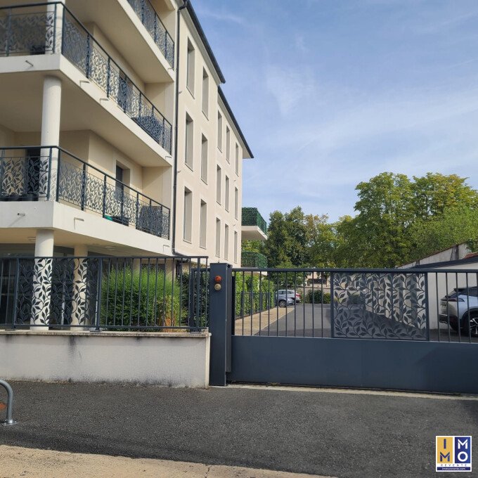 Appartement à louer, 81m², Bourges