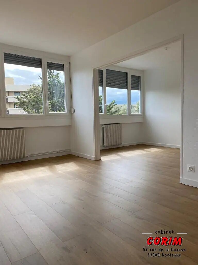 Appartement à louer, 76m², Mérignac