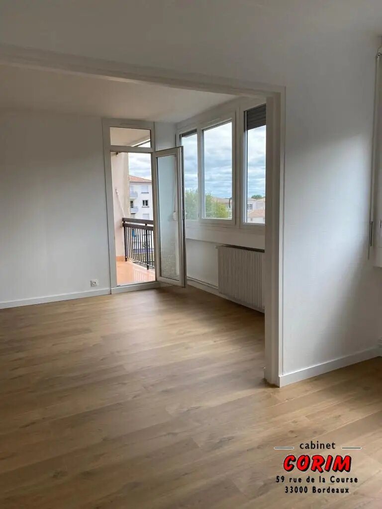 Appartement à louer, 76m², Mérignac