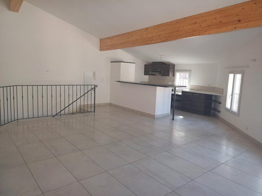 Appartement à louer, 70m², Le Muy